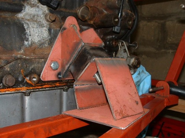 Engine mount